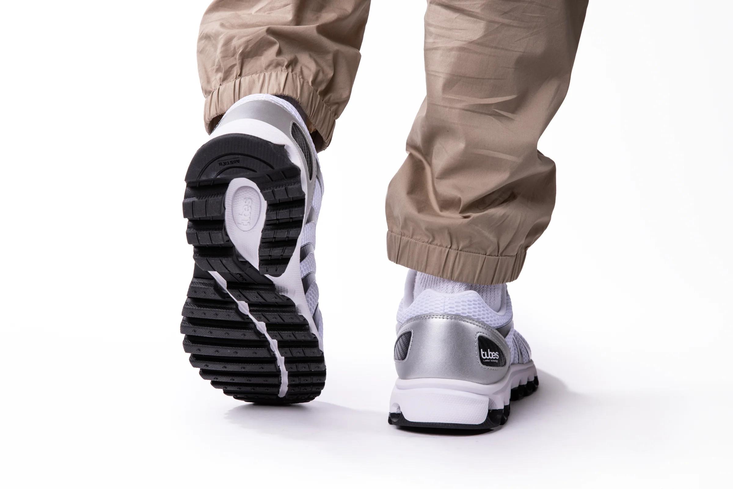 07112-107-M | TUBES 200 | WHITE/BLACK/SILVER - Image 10