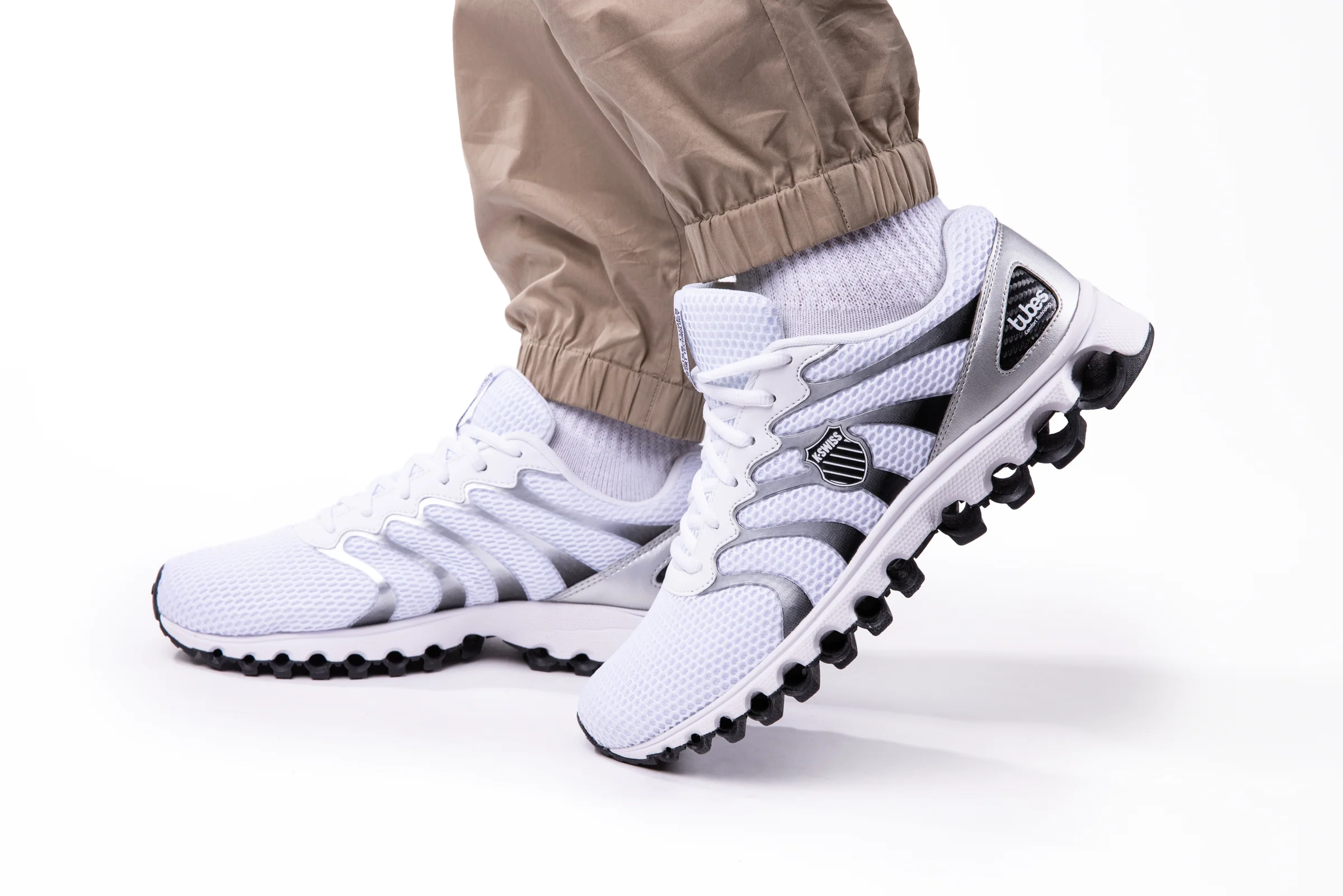 07112-107-M | TUBES 200 | WHITE/BLACK/SILVER - Image 8